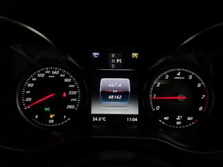 2016 Mercedes-Benz GLC 250 - Thumbnail