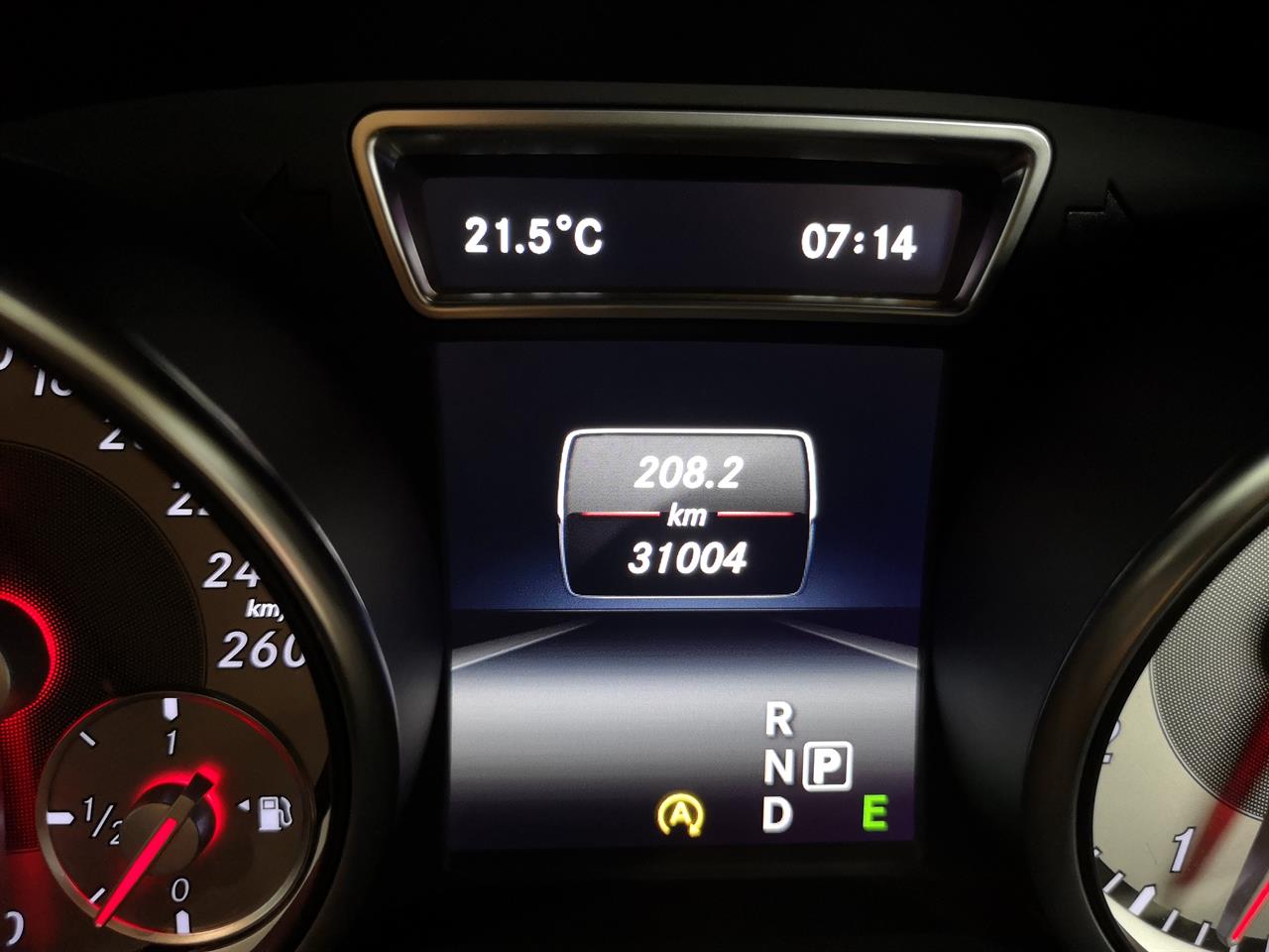 2015 Mercedes-Benz CLA 180