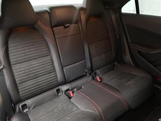 2015 Mercedes-Benz CLA 180 - Thumbnail