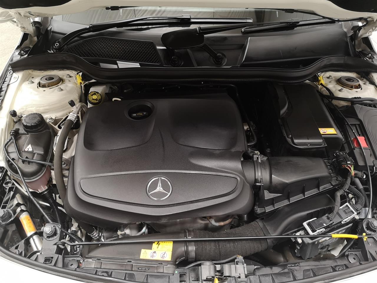 2015 Mercedes-Benz CLA 180