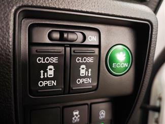 2015 Honda Odyssey - Thumbnail