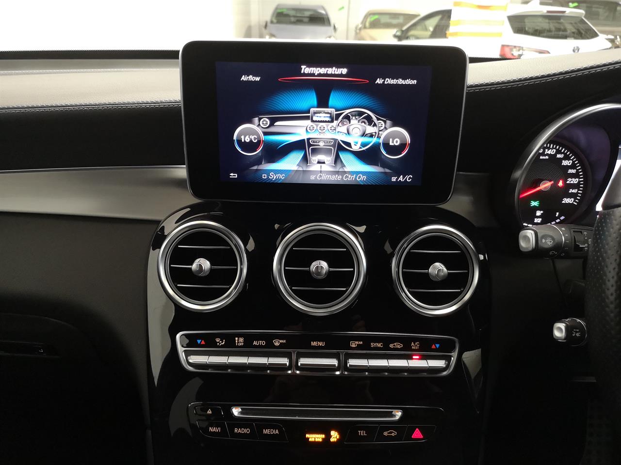 2018 Mercedes-Benz GLC 220