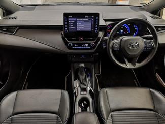2021 Toyota Corolla - Thumbnail