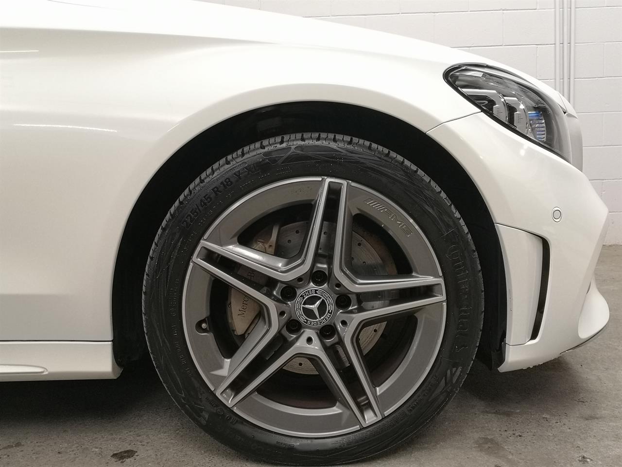 2019 Mercedes-Benz C 200