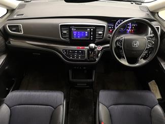 2015 Honda Odyssey - Thumbnail