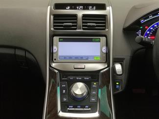 2014 Toyota Sai - Thumbnail