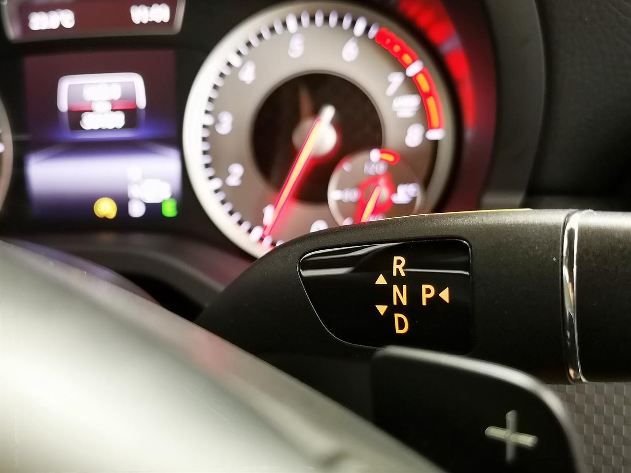 2015 Mercedes-Benz A 180