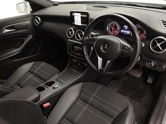 2015 Mercedes-Benz A 180 - Thumbnail