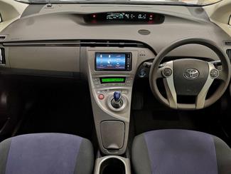 2012 Toyota Prius - Thumbnail