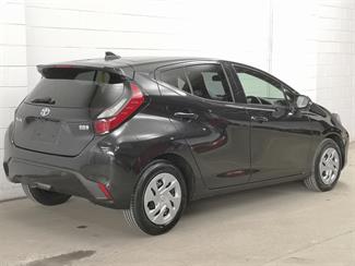 2022 Toyota Aqua - Thumbnail