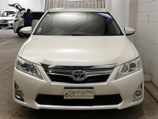 2013 Toyota Camry - Thumbnail