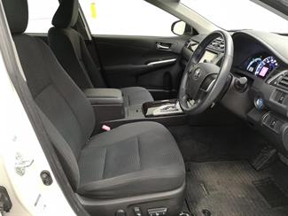 2013 Toyota Camry - Thumbnail