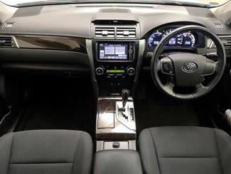 2013 Toyota Camry - Thumbnail