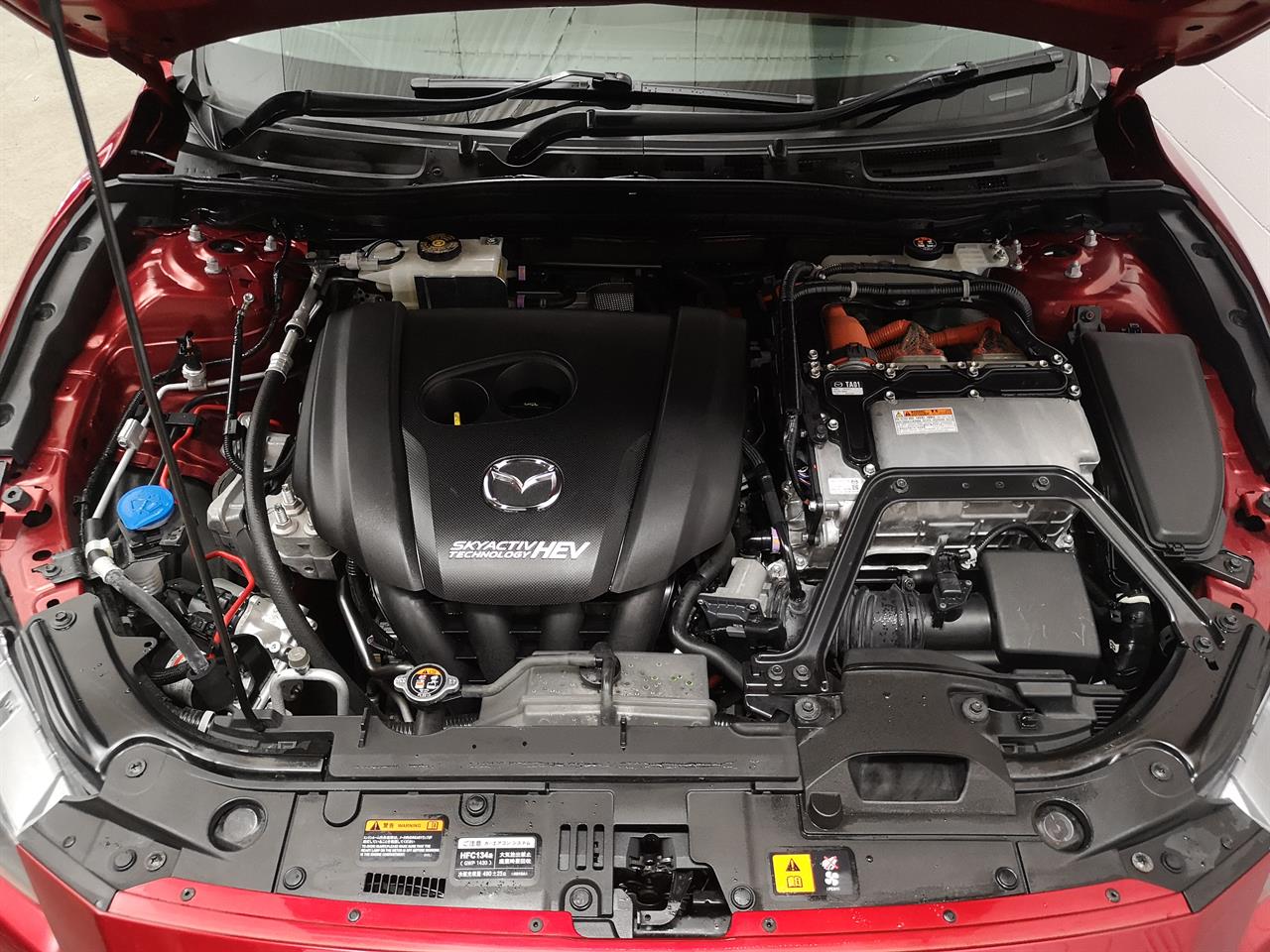 2016 Mazda Axela
