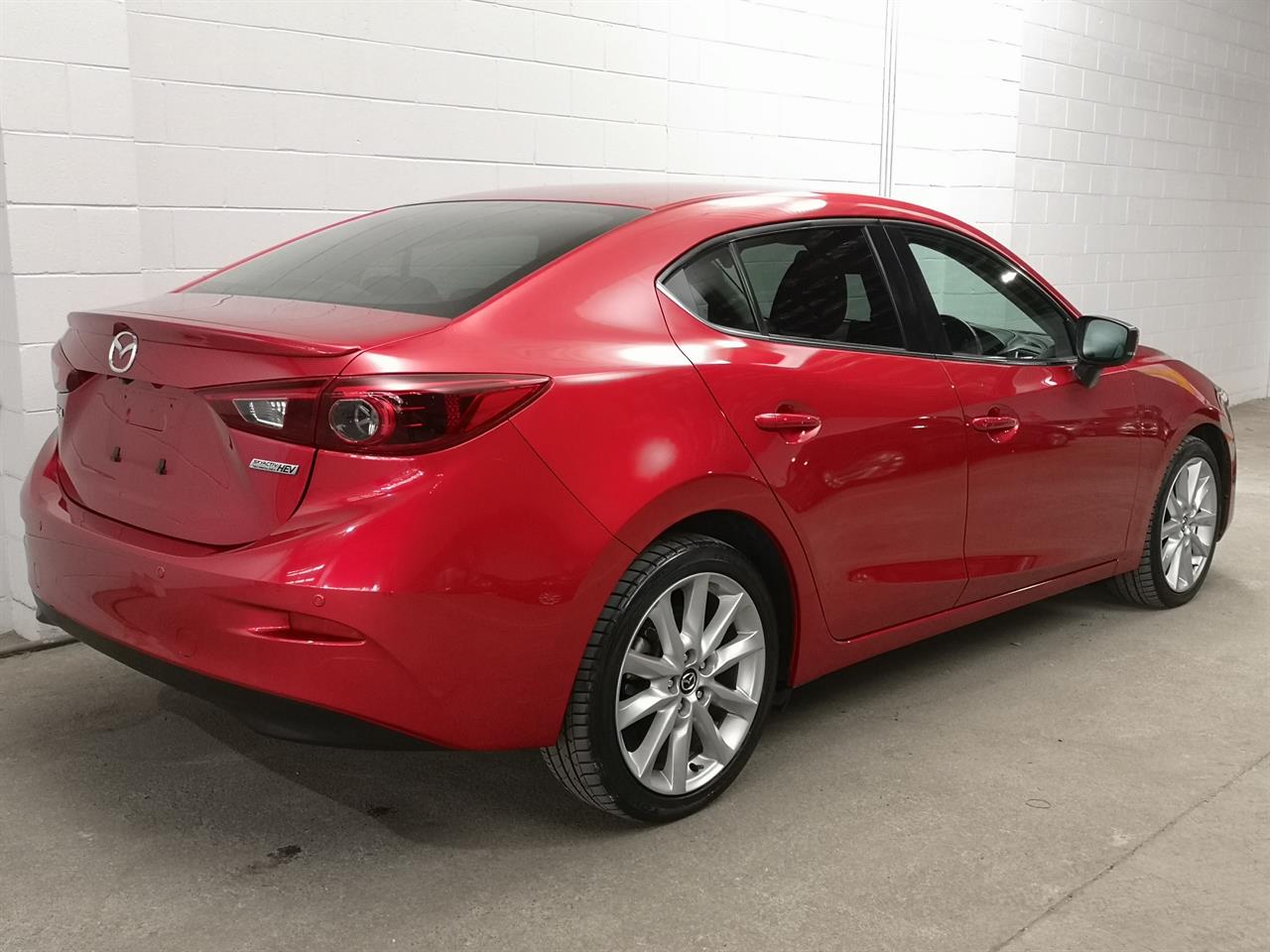 2016 Mazda Axela