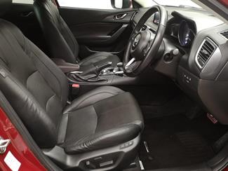 2016 Mazda Axela - Thumbnail