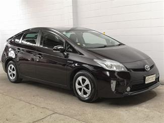 2013 Toyota Prius - Thumbnail