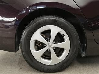 2013 Toyota Prius - Thumbnail