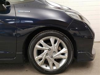 2015 Honda Shuttle - Thumbnail