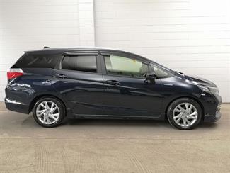 2015 Honda Shuttle - Thumbnail