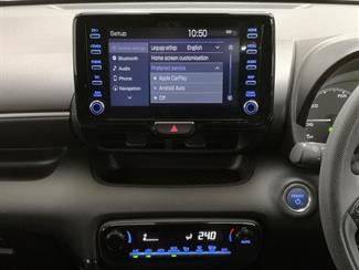 2020 Toyota Yaris - Thumbnail