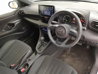 2020 Toyota Yaris - Thumbnail