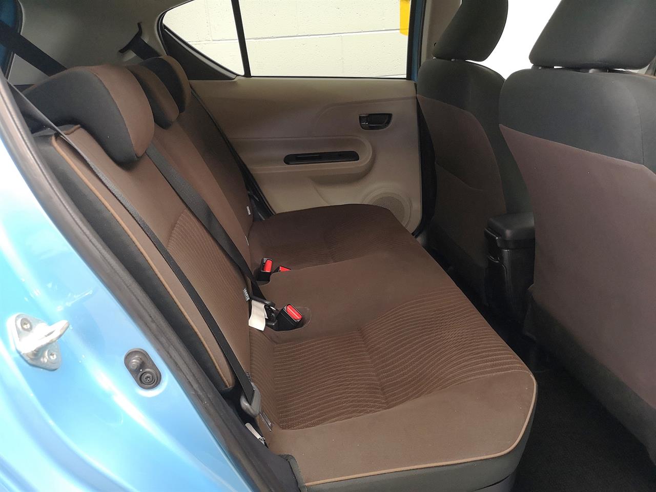 2012 Toyota Aqua