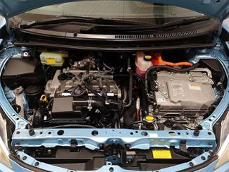 2012 Toyota Aqua - Thumbnail