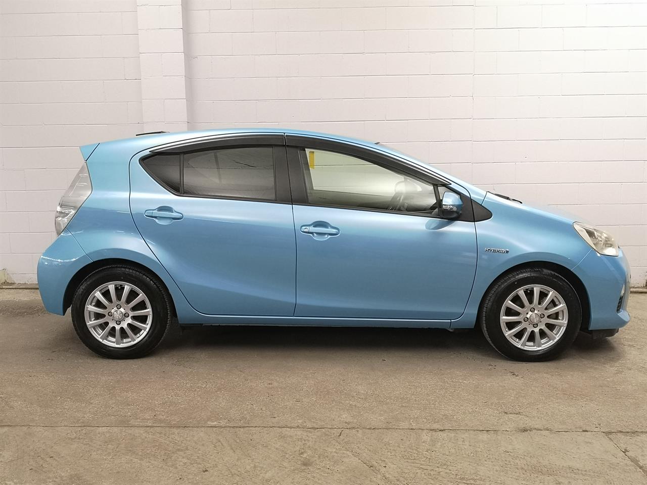 2012 Toyota Aqua