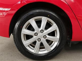 2014 Toyota Aqua - Thumbnail