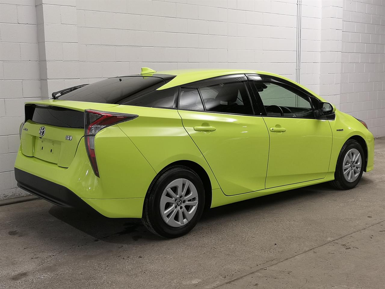 2016 Toyota Prius