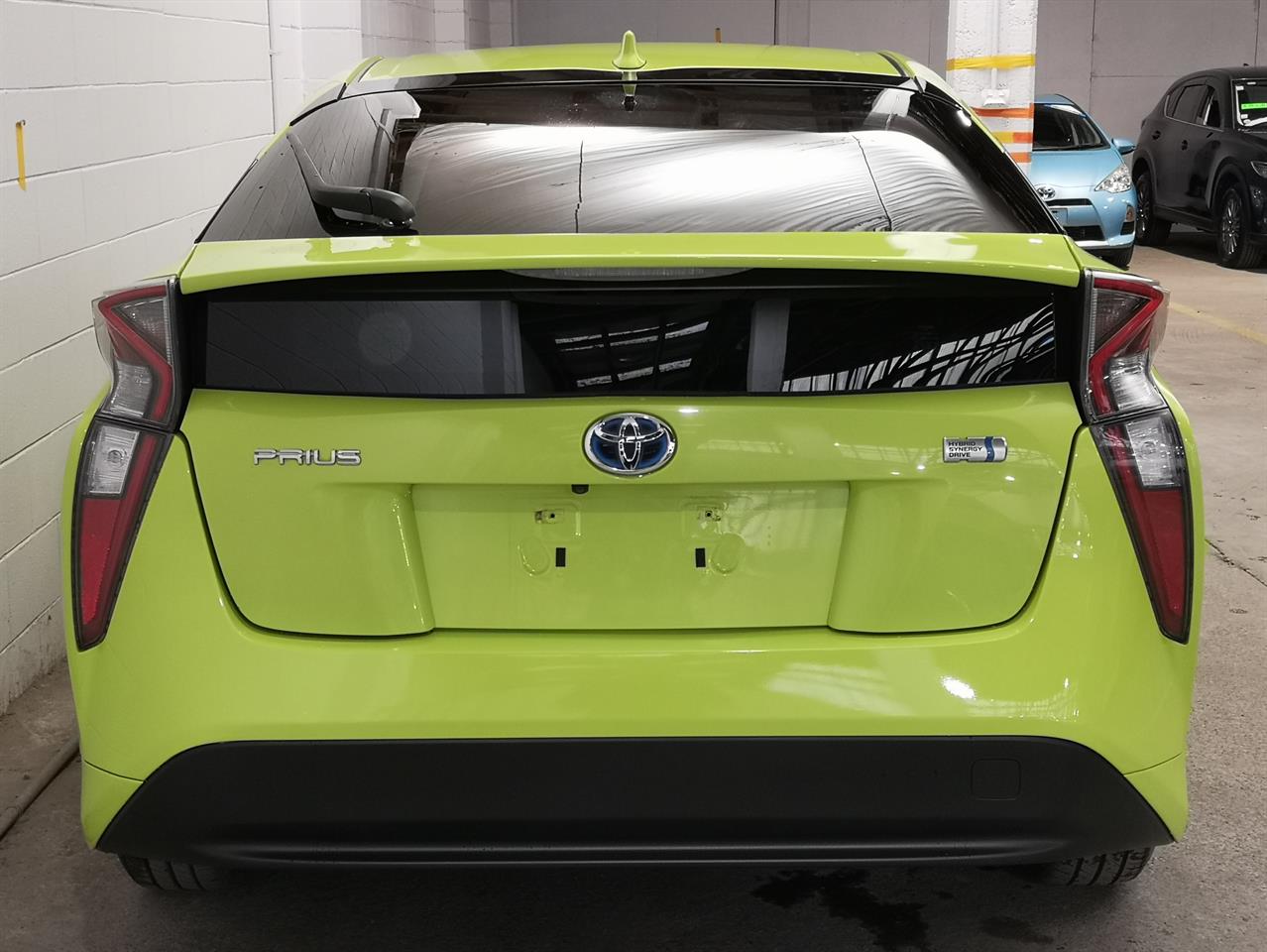 2016 Toyota Prius