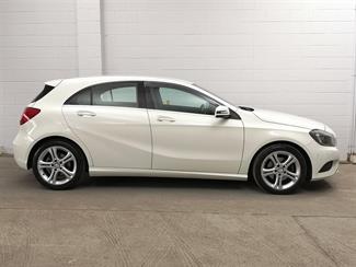 2015 Mercedes-Benz A 180 - Thumbnail