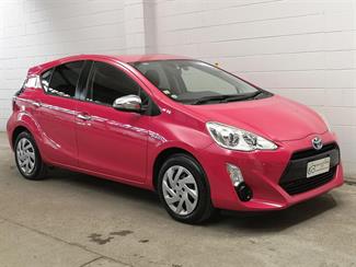 2015 Toyota Aqua - Thumbnail