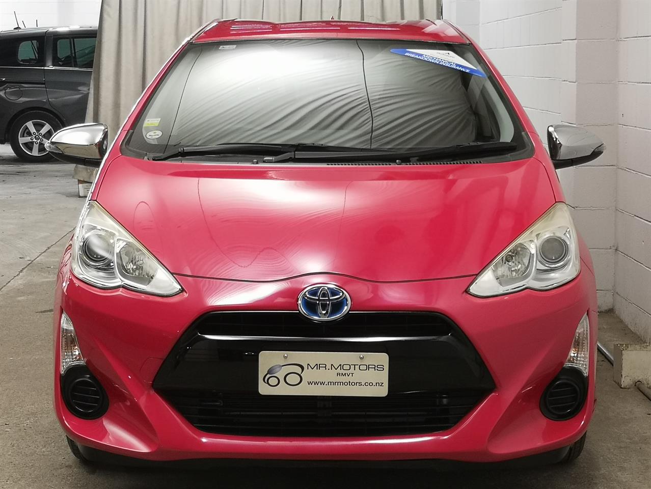 2015 Toyota Aqua