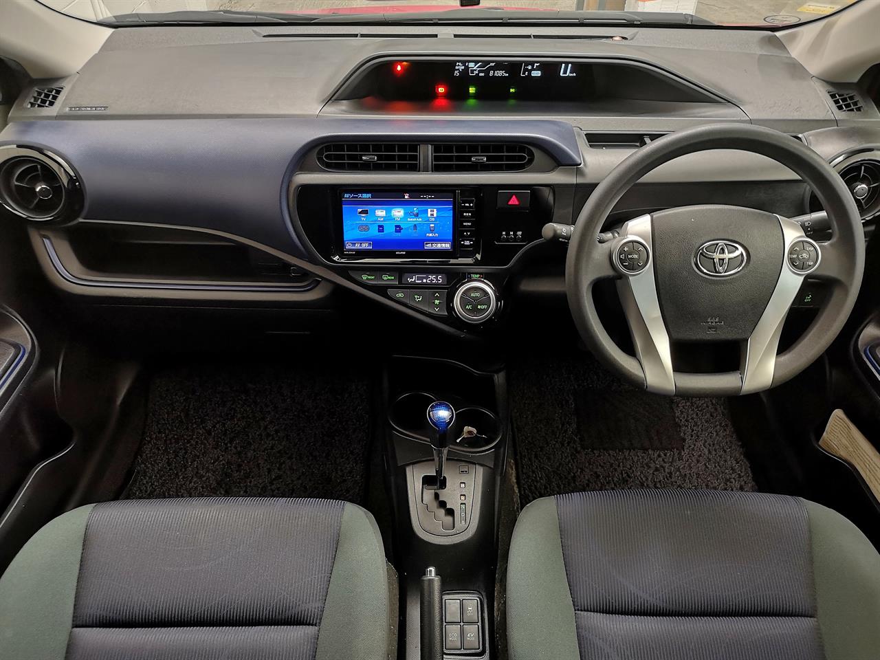 2015 Toyota Aqua