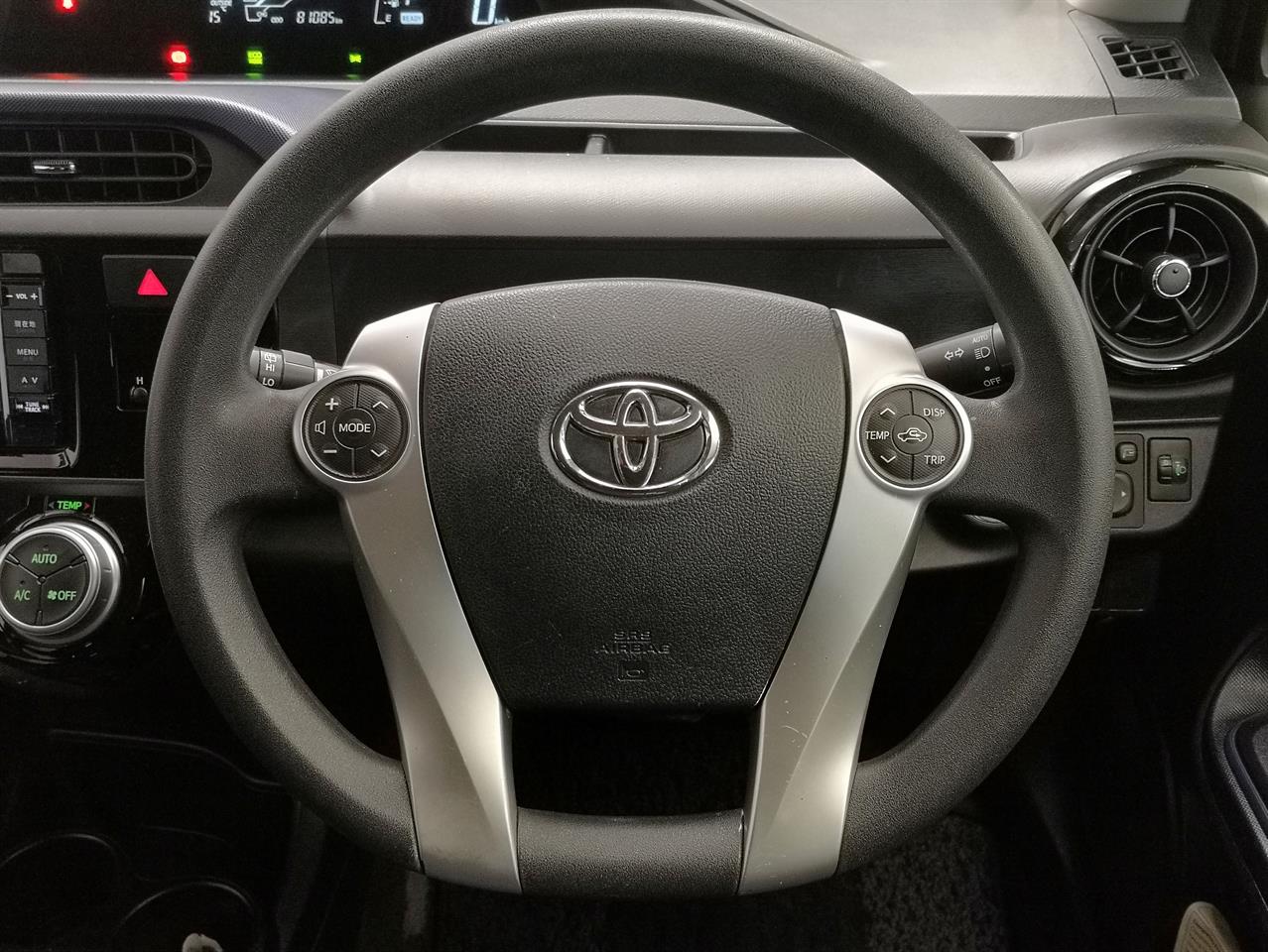 2015 Toyota Aqua