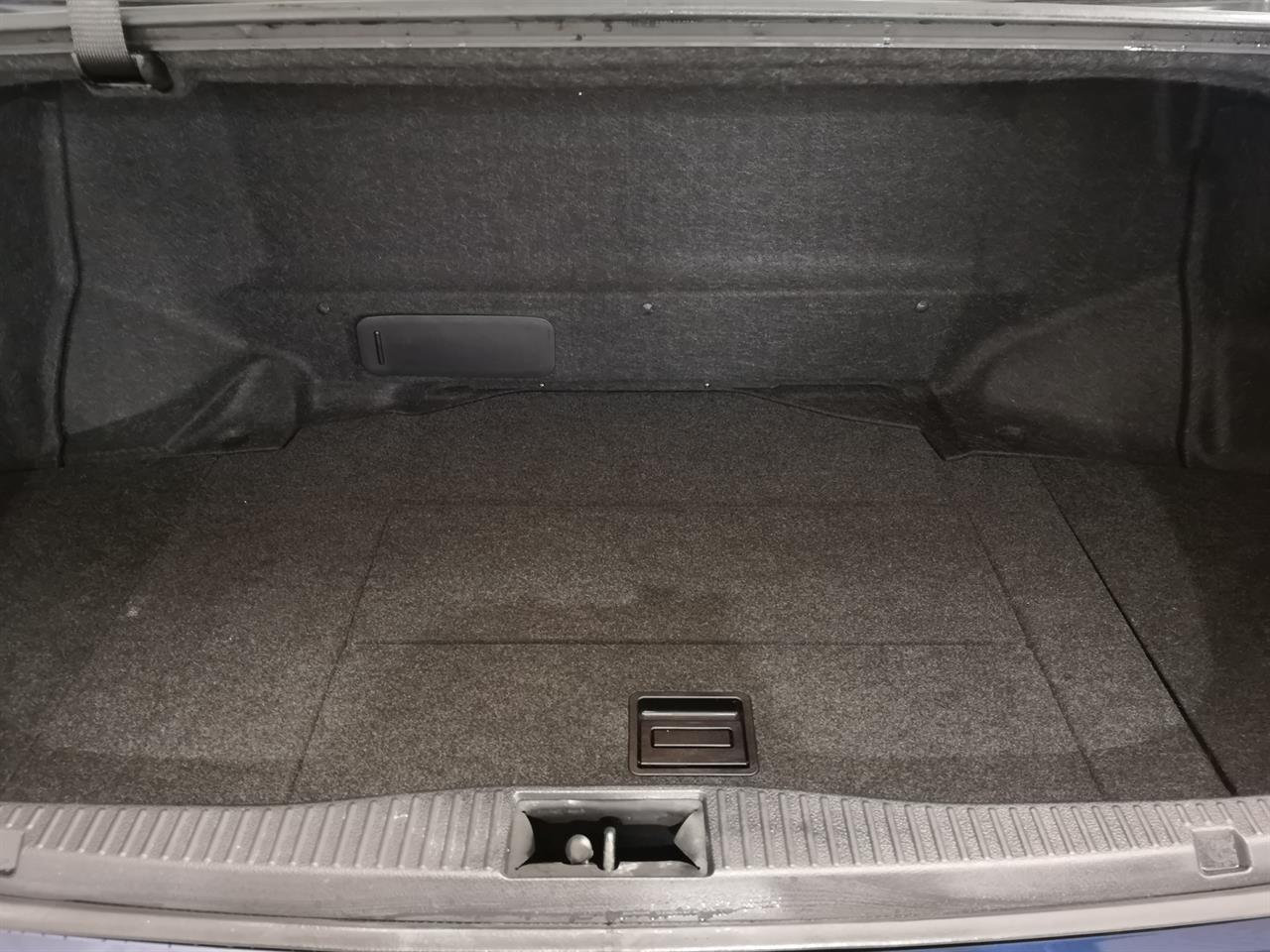 2013 Toyota Crown