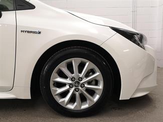 2019 Toyota Corolla - Thumbnail