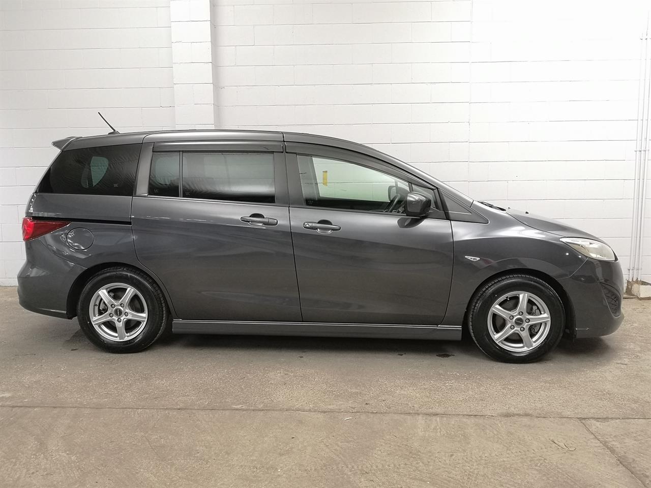 2013 Mazda Premacy
