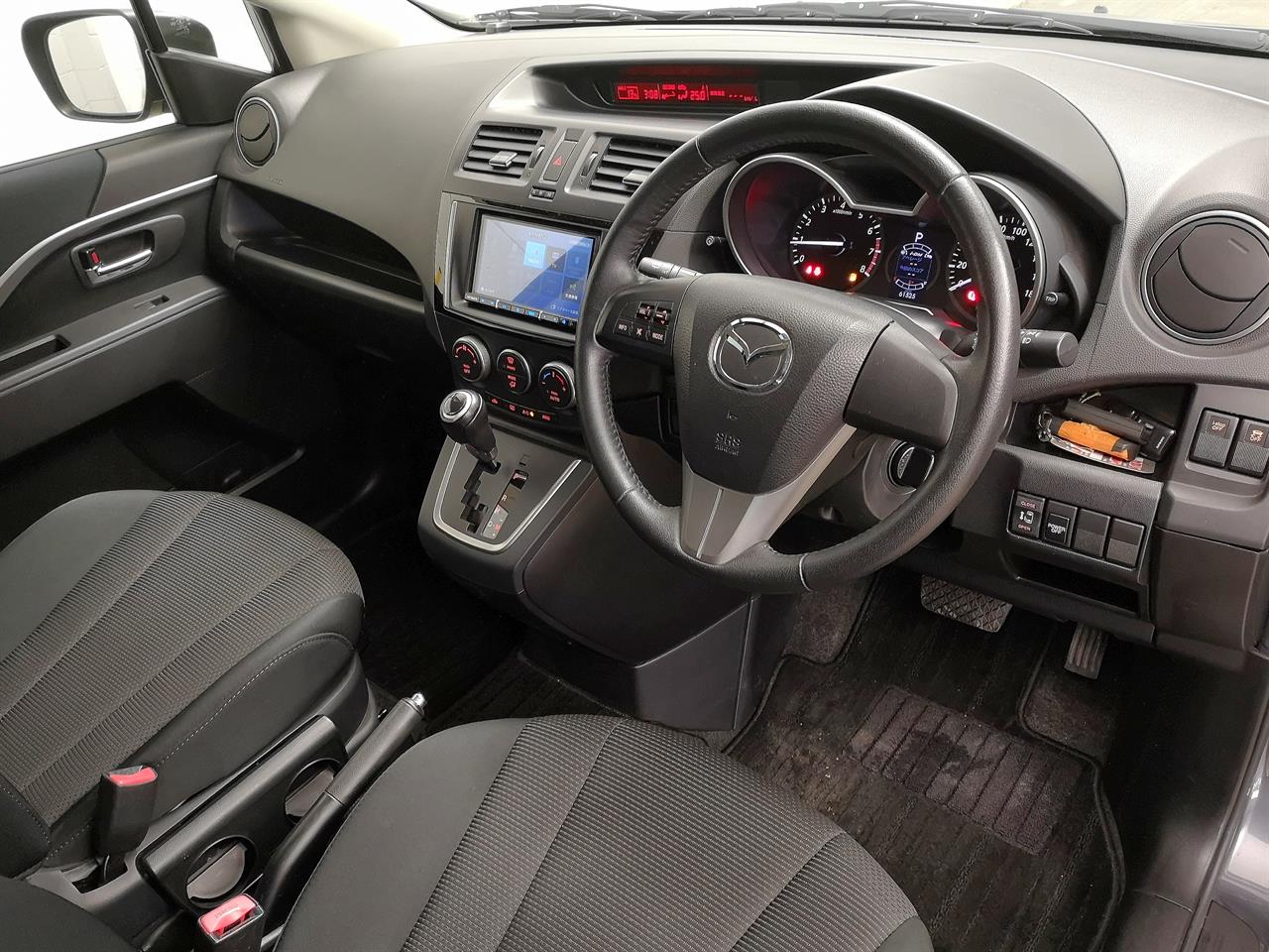 2013 Mazda Premacy