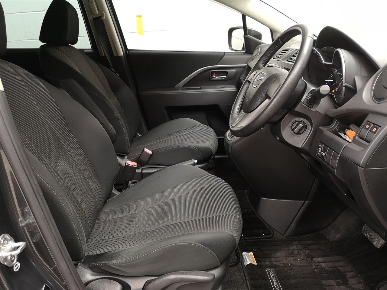2013 Mazda Premacy