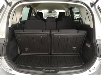 2013 Mazda Premacy - Thumbnail