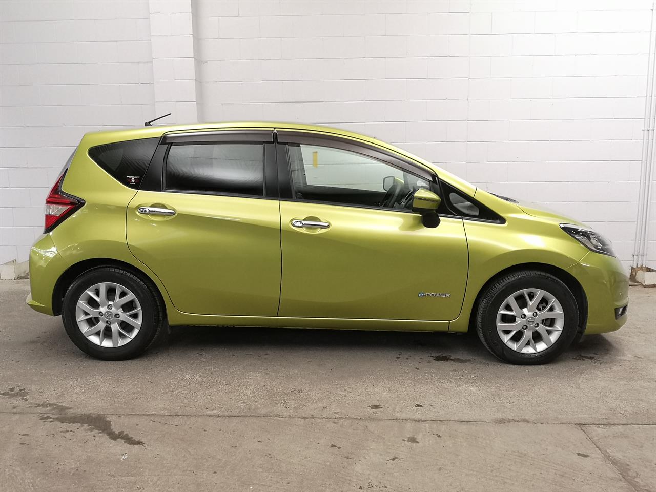 2017 Nissan Note