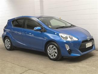 2015 Toyota Aqua - Thumbnail