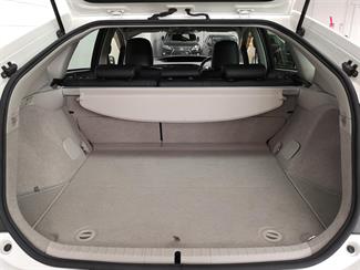 2015 Toyota Prius - Thumbnail