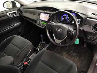 2016 Toyota Corolla - Thumbnail