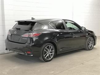 2017 Lexus CT 200H - Thumbnail
