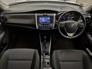 2018 Toyota Corolla - Thumbnail
