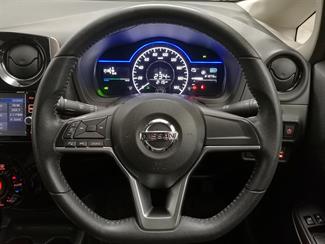 2017 Nissan Note - Thumbnail